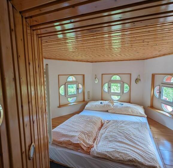 Standard Quadruple Room, Waldgasthaus & Berghotel Steinerne Renne