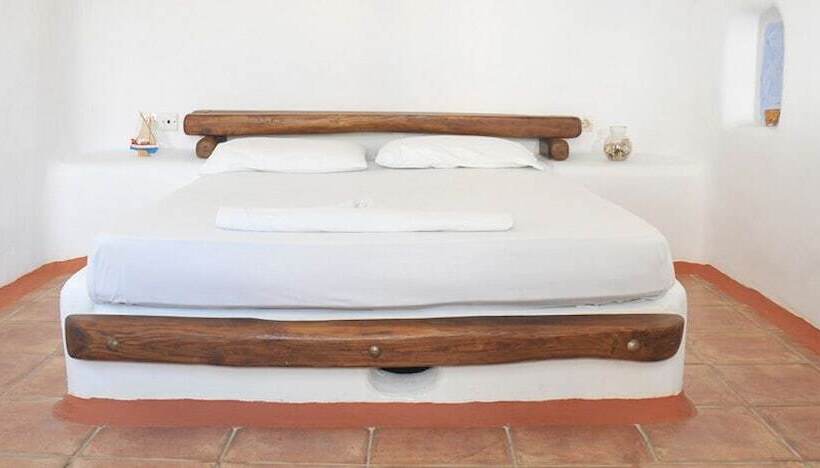 Standard Triple Room, Alexandros Mykonos