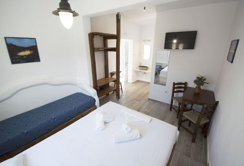 استودیوی استاندارد, Alexandros Mykonos