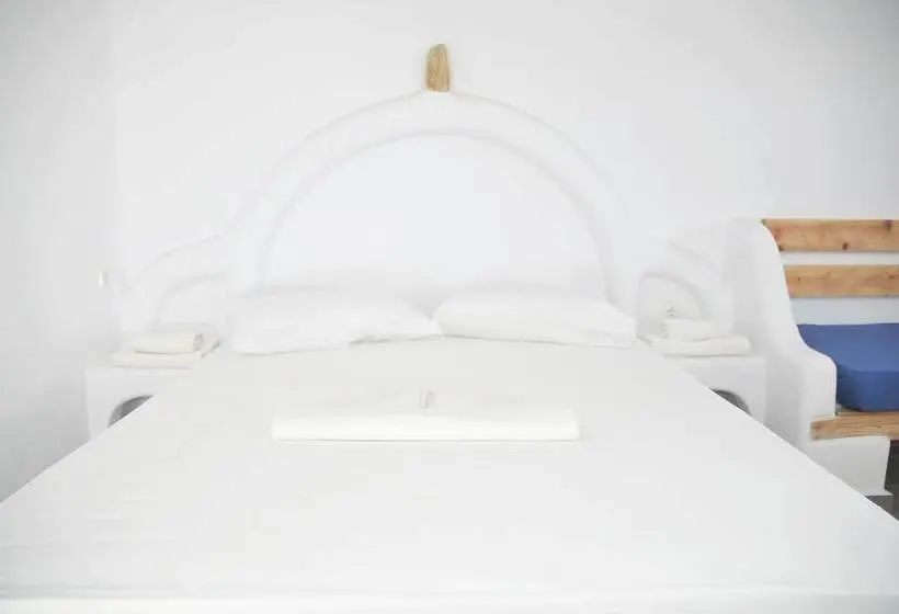 استودیوی استاندارد, Alexandros Mykonos