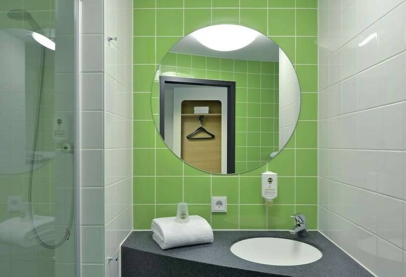 스탠다드 트리플 룸, B&b Hotel Dortmund Messe