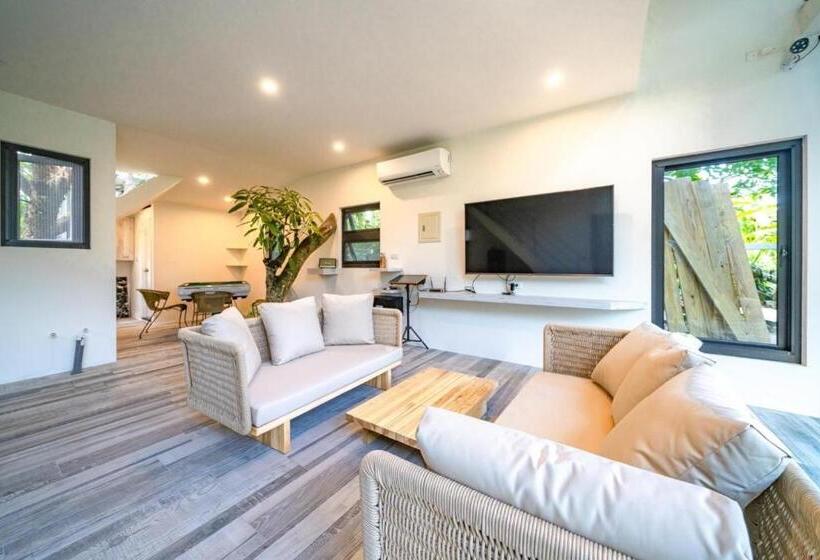 کابین, 雲上太陽villa Ktv烤肉