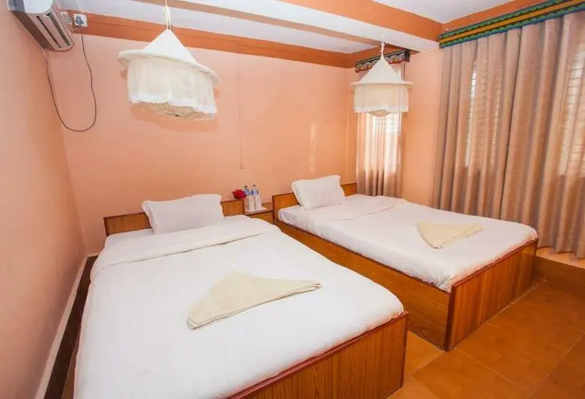 اتاق استاندارد, Chitwan Tiger Camp