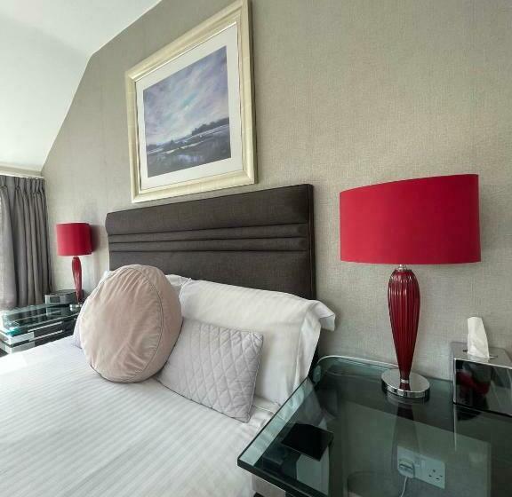 غرفة قياسية سرير كينج, Gordons