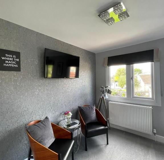 带大床的高级房间, Gordons