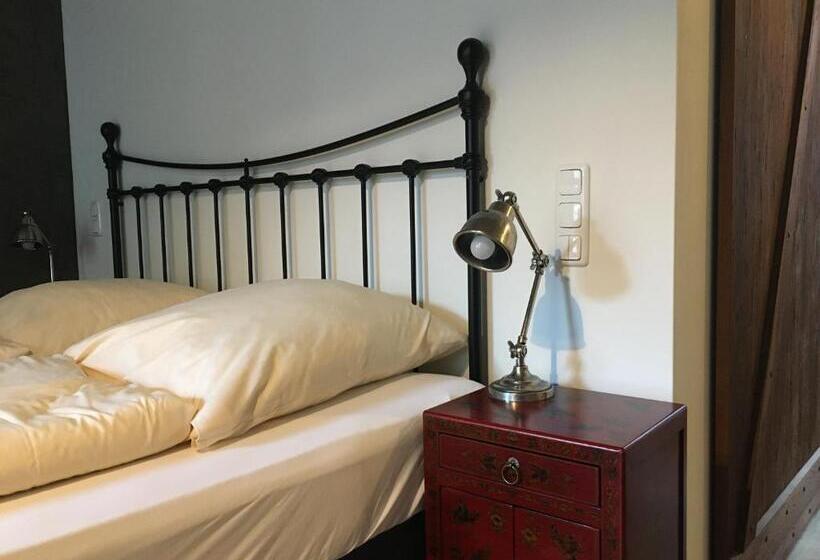 Апартаменты 1 Спальня, Hugos Haus & Berthas Haus