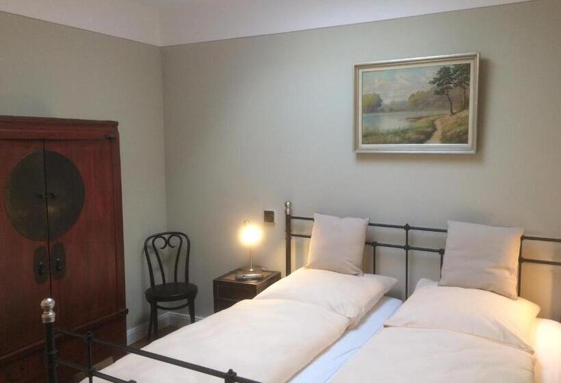 Апартаменты Комфорт 1 Спальня, Hugos Haus & Berthas Haus