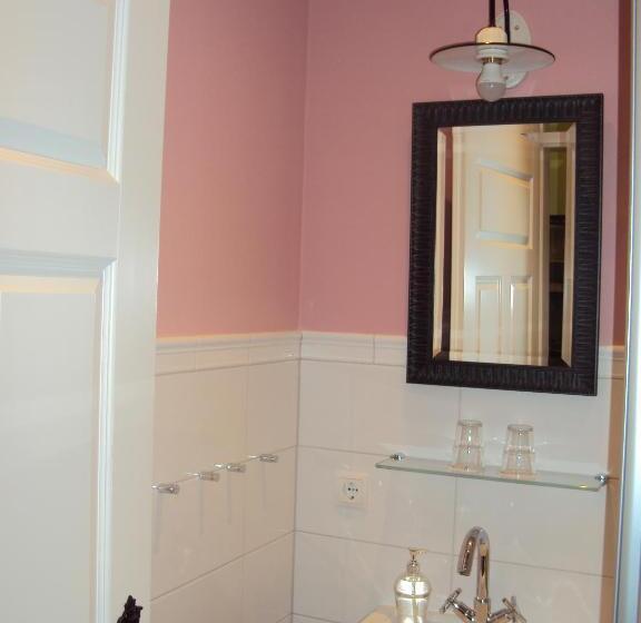 Апартаменты Комфорт 1 Спальня, Hugos Haus & Berthas Haus