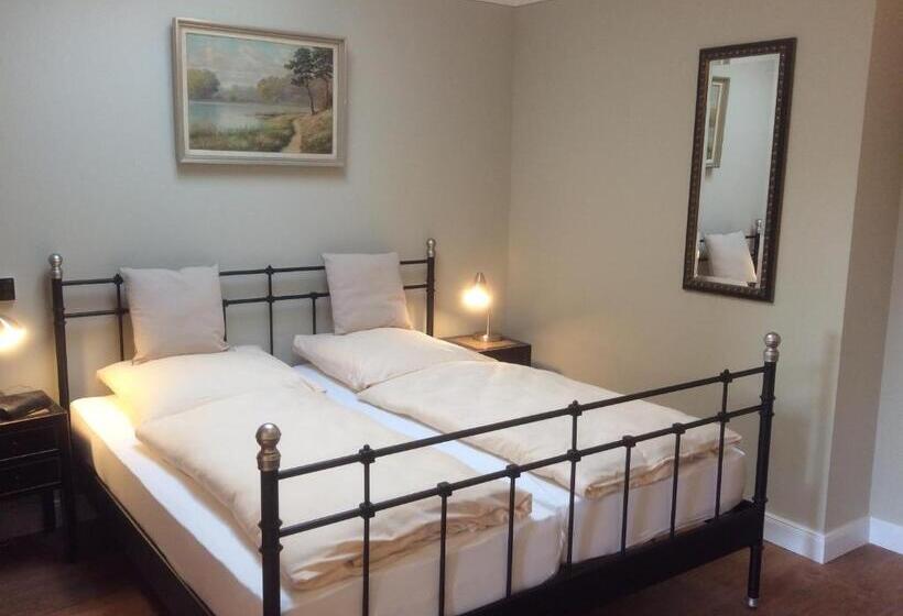 Апартаменты Комфорт 1 Спальня, Hugos Haus & Berthas Haus