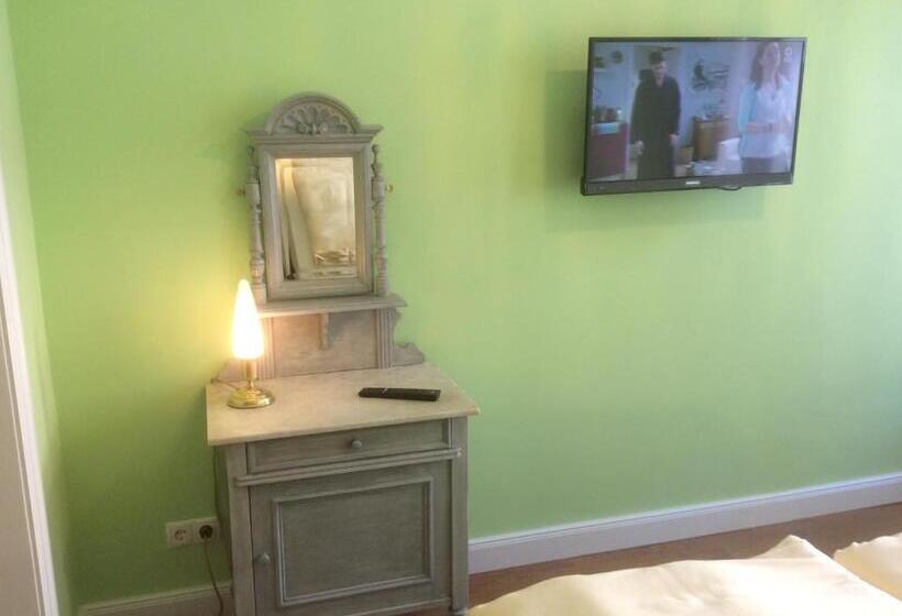 Апартаменты 1 Спальня, Hugos Haus & Berthas Haus