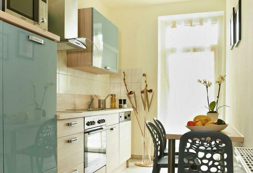 Апартаменты 3 Спальни, Auenwald Hotel Und Apartmenthaus