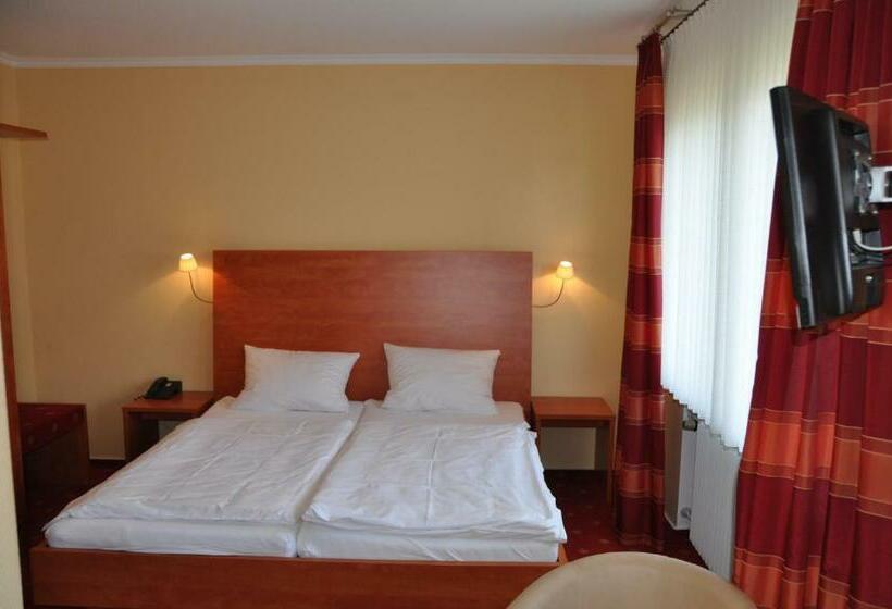 Номер Комфорт, Café Ernst