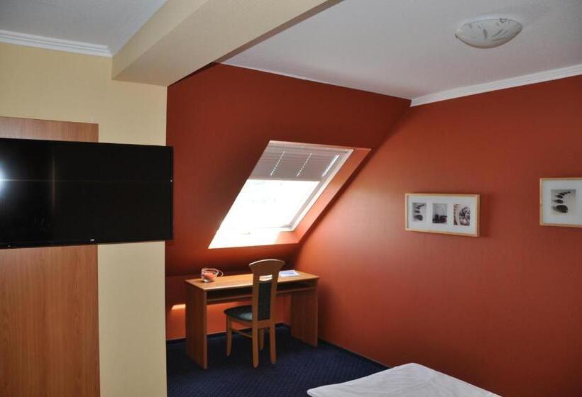 Полулюкс, Café Ernst