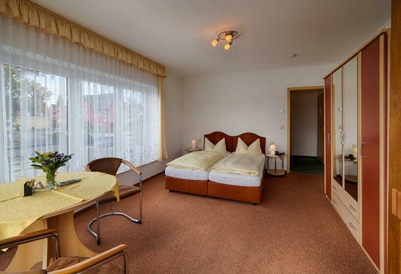 غرفة قياسية, Elbterrassen Zu Brambach