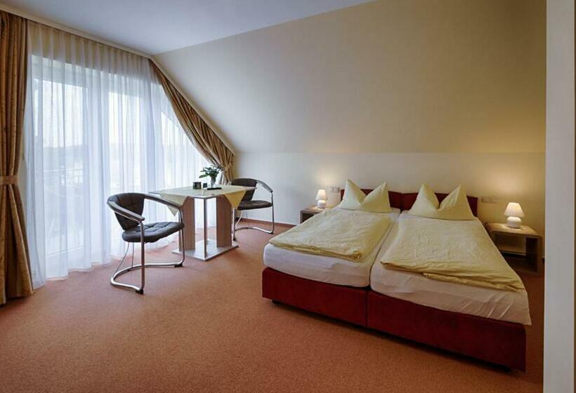 غرفة قياسية, Elbterrassen Zu Brambach