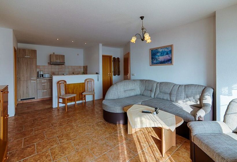 شقة غرفة واحدة, Elbterrassen Zu Brambach