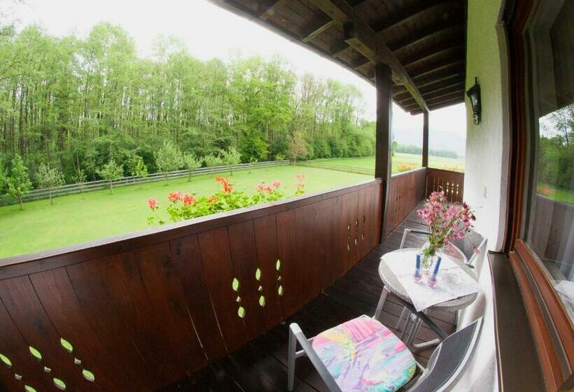 スタンダードルーム, Haus Waldesruh