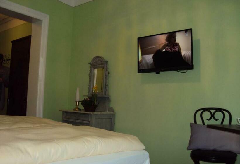 Апартаменты 1 Спальня, Hugos Haus & Berthas Haus