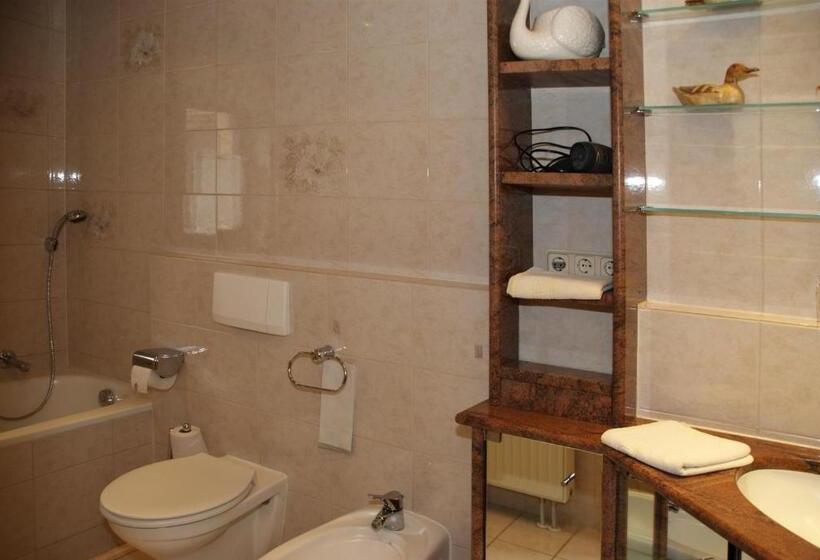 Апартаменты 1 Спальня, Landgasthof Zum Hirschen
