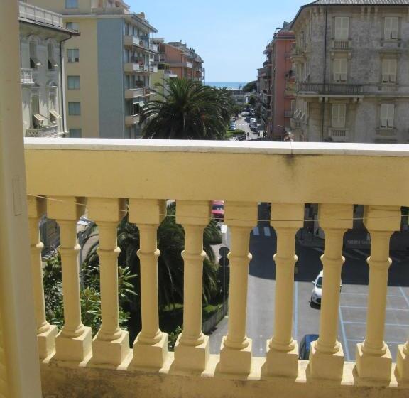 Номер Стандарт с Балконом, Miramare