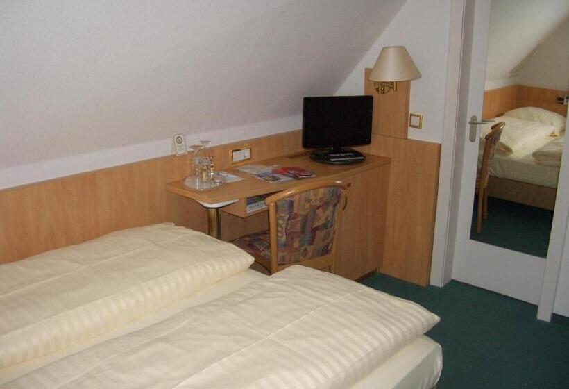 ダブルベッドスタンダードルーム, Ohrberg