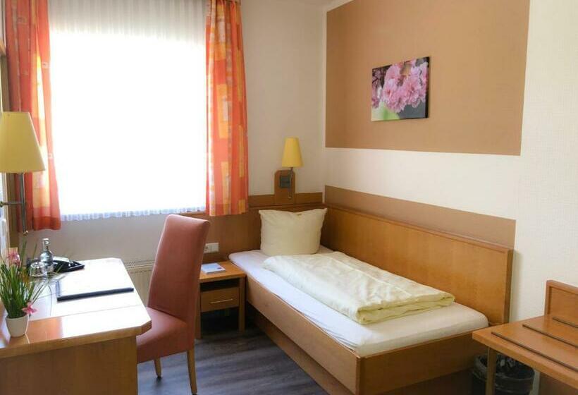 标准单人间, Pfennigskrug