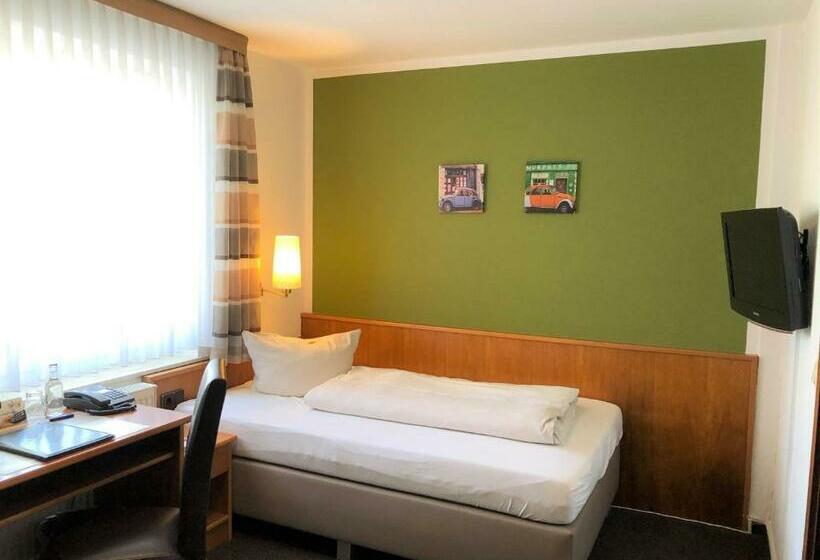 标准单人间, Pfennigskrug