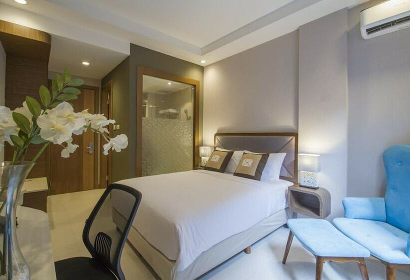 Camera Deluxe, Sawana Suites