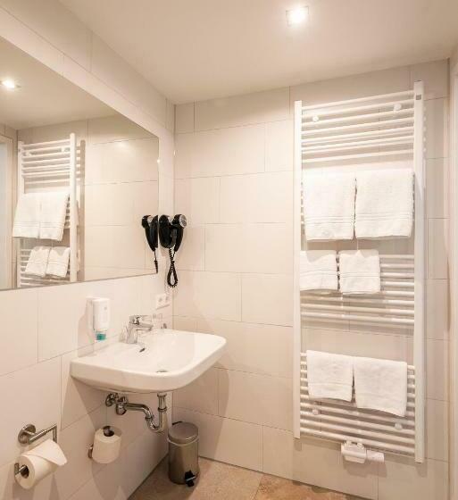 Номер Deluxe, Sternplatz