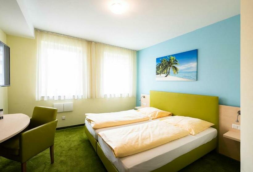 Номер Deluxe, Sternplatz