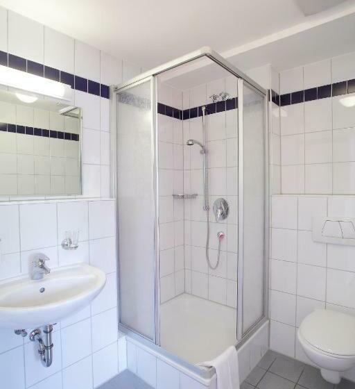 Номер Deluxe, Sternplatz