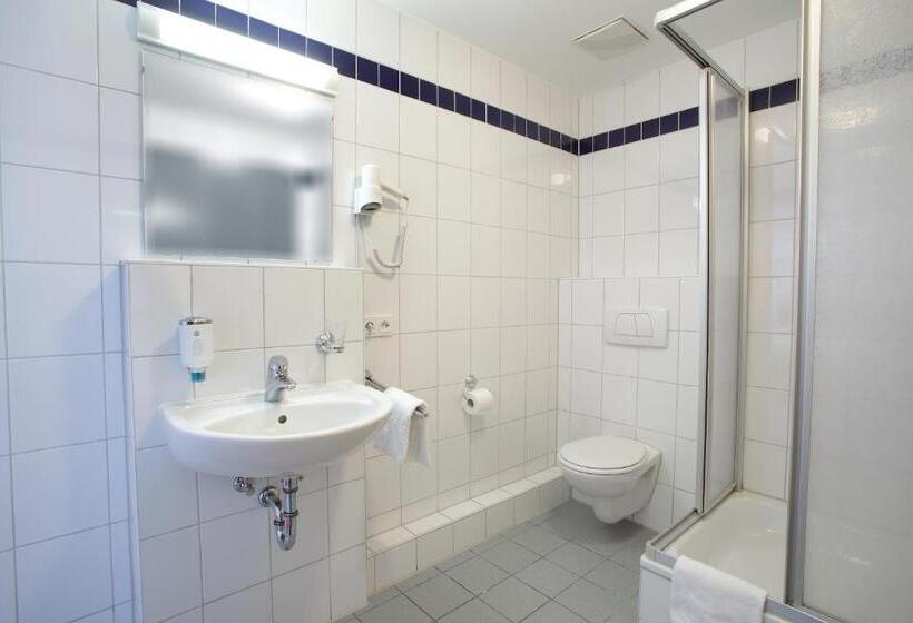 Номер Deluxe, Sternplatz