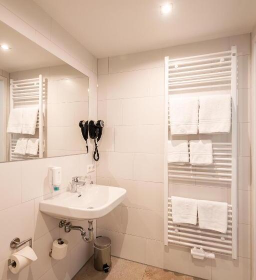 Номер Стандарт Трехместный, Sternplatz