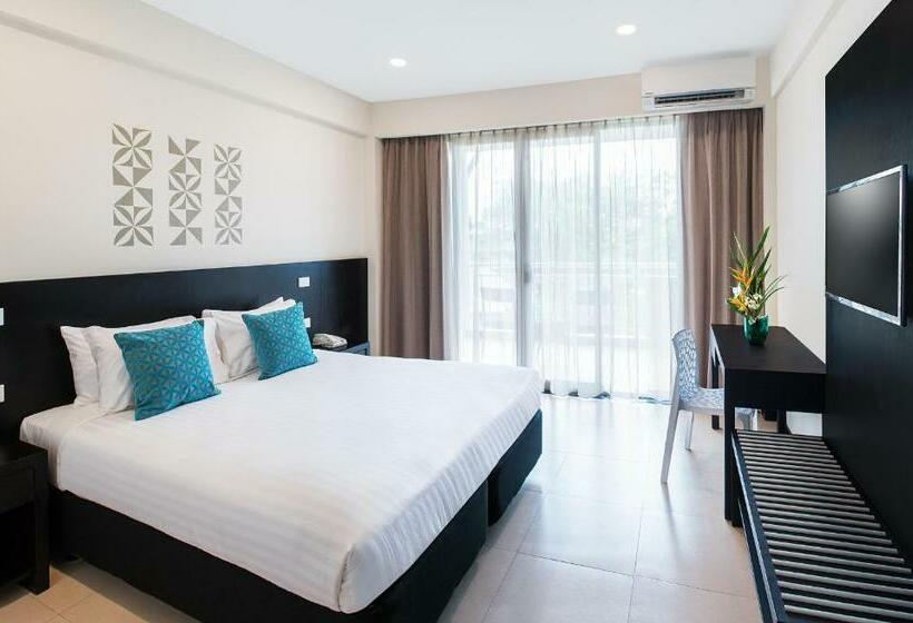 اتاق سوپریور با تخت بزرگ, Tanoa International Dateline