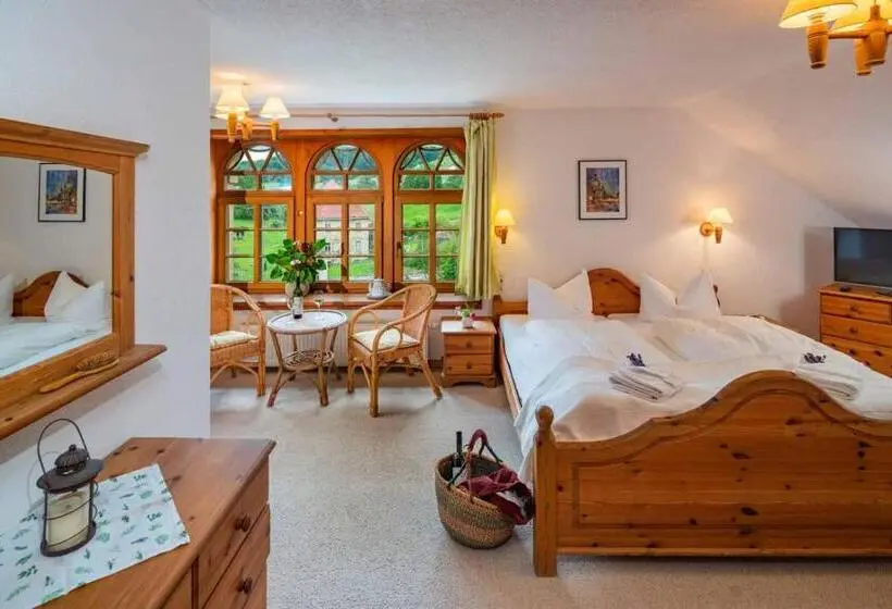 ファミリールーム, Landhotel Gut Wildberg
