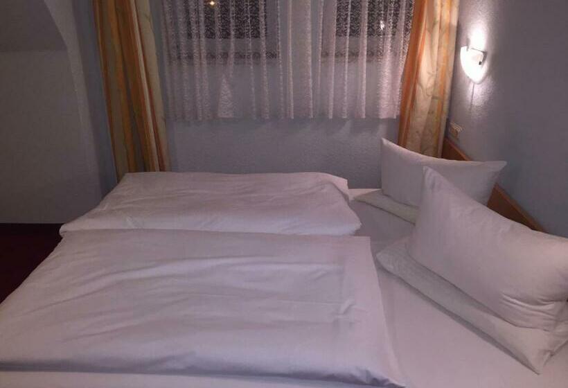 Номер Стандарт, Landhotel Wettin