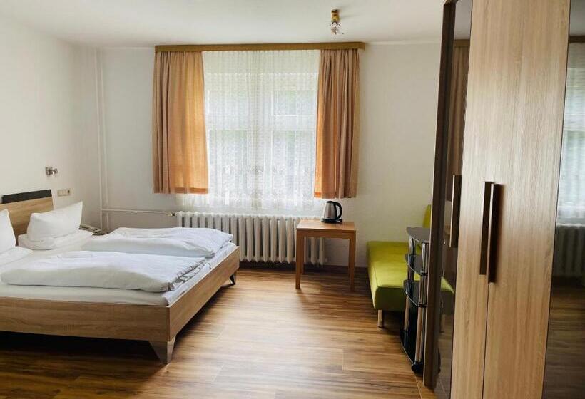 Трежместный Номер Economy, Landhotel Wettin