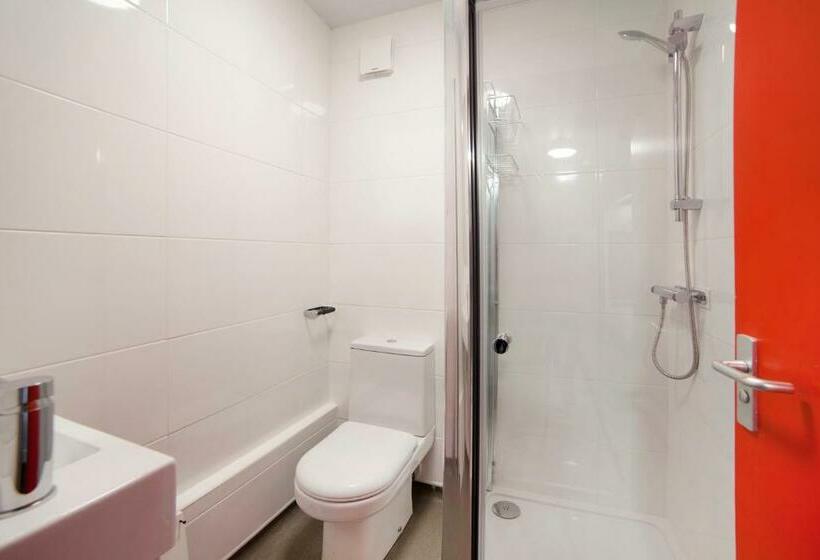 מיטה בחדר משותף, Sleeperdorm   Hostel