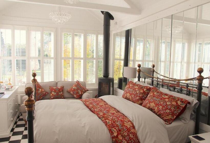 ガーデンビュースタンダードルーム, Croft House Guest Suite Painswick