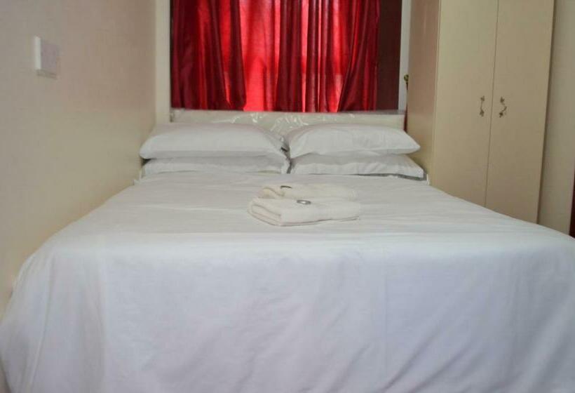 스탠다드 룸, Lyndhurst