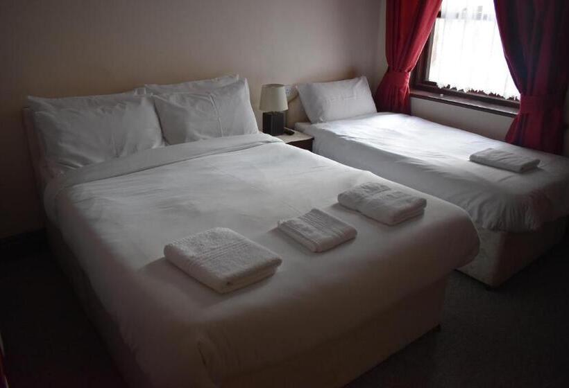 패밀리 룸, Lyndhurst