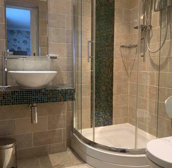 غرفة قياسية مطلّة علي الحديقة, Ramsey House   Luxury Licensed B&b   Parking And Guest Lounge