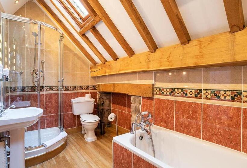 סוויטת ג'וניור, The Town House Ludlow