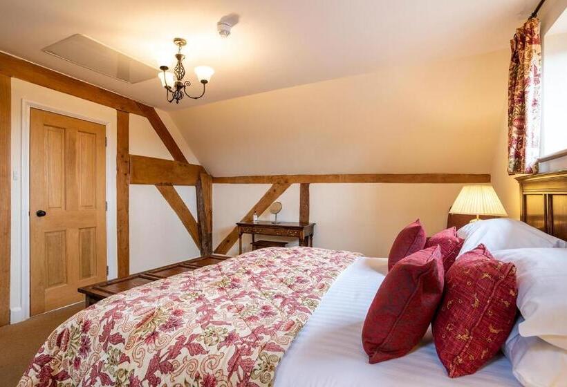 سوییت جونیور, The Town House Ludlow
