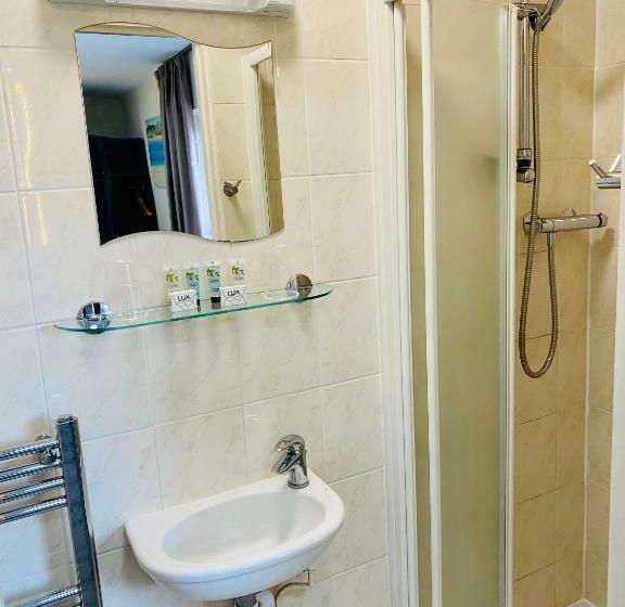 غرفة قياسية فردية, Almond Tree