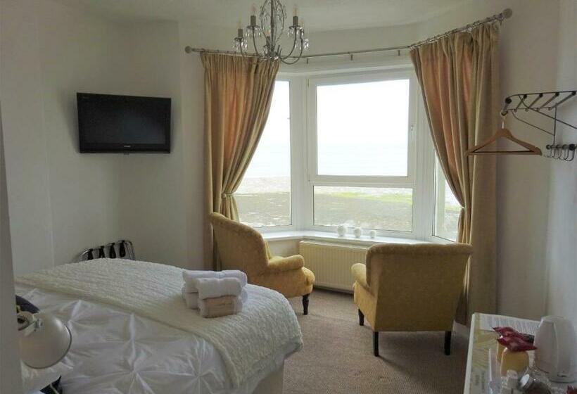 Номер Стандарт Вид на Море, Shipping Lanes