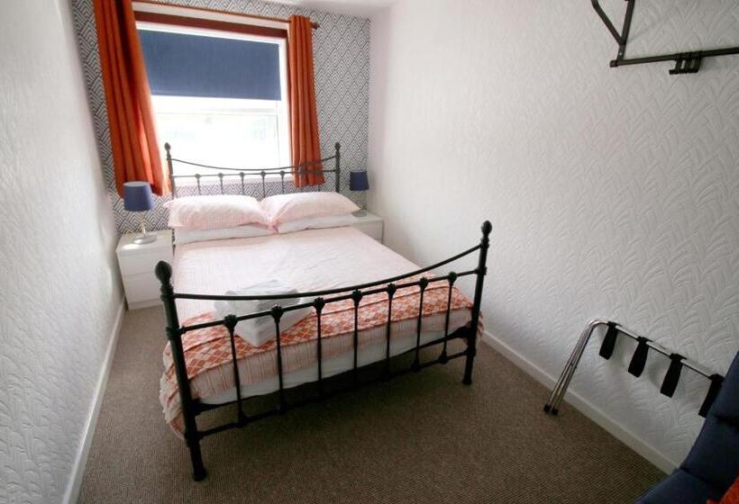 Номер Стандарт Трехместный, Shipping Lanes