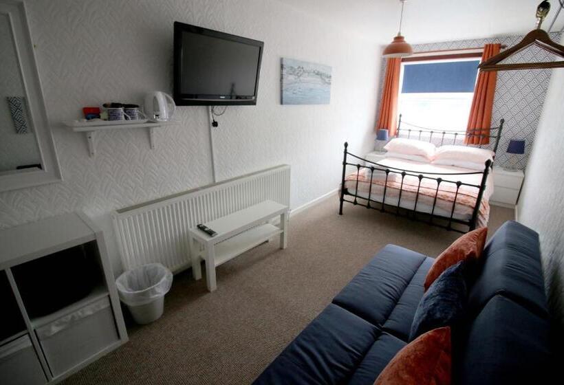 Номер Стандарт Трехместный, Shipping Lanes