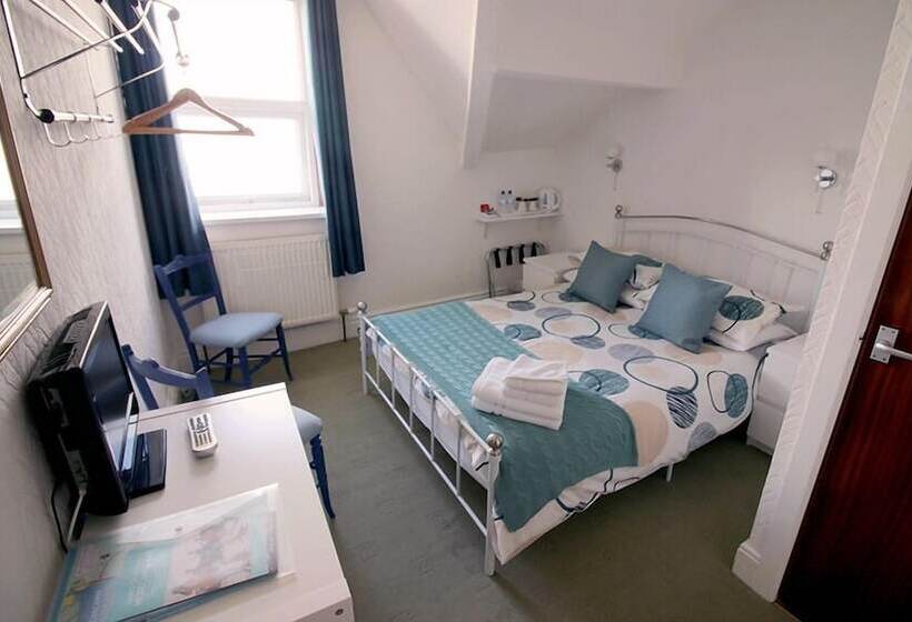 Номер Стандарт Вид на Море, Shipping Lanes