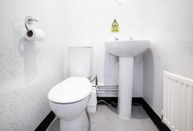 Номер Стандарт, The Traxx